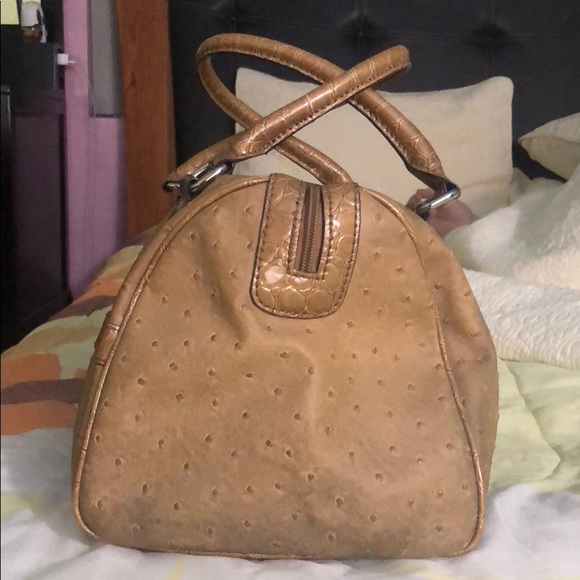 GUESS Beige Burnley Box Satchel - Picture 2 of 8